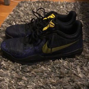 Nike Kobe Mamba Rage ‘Court Purple’ Men’s Size 8